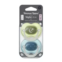   Tommee Tippee NightGlow éjszakai nyugtató cumi sterilizáló tokkal 6-18 hó 2 db
