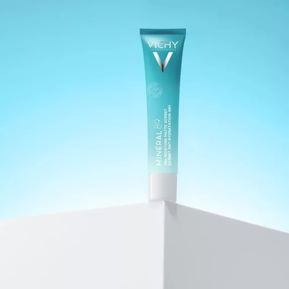 Vichy Mineral 89 akár 48 órás hidratáló mattító sorbet 40 ml Vichy Mineral 89 akár 48 órás hidratáló mattító sorbet 40 ml